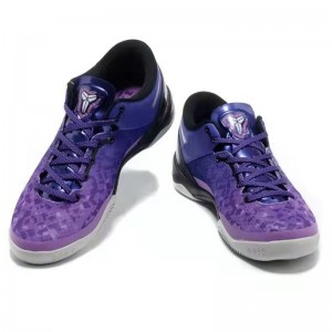 Код за попуст за спортски чевли „Виолетова платина“ од плејофот на Коби 8
