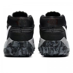 KD 13 shoes Oreo Track Shoes In Strava