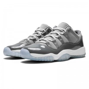Srednješolski športni čevlji Jordan 11, hladno sivi