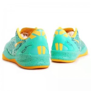 Kobe 8 'Green Glow' marca de sabates esportives número 1