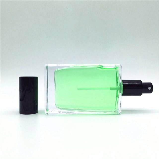 Popular and fine workmanship square 60ml glass perfume bottle with black lid