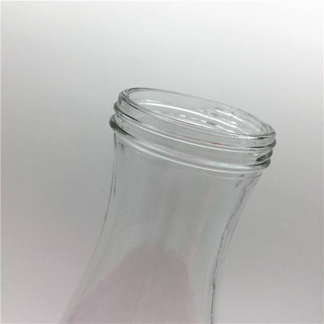 price 1 liter glass bottle with plastic lid