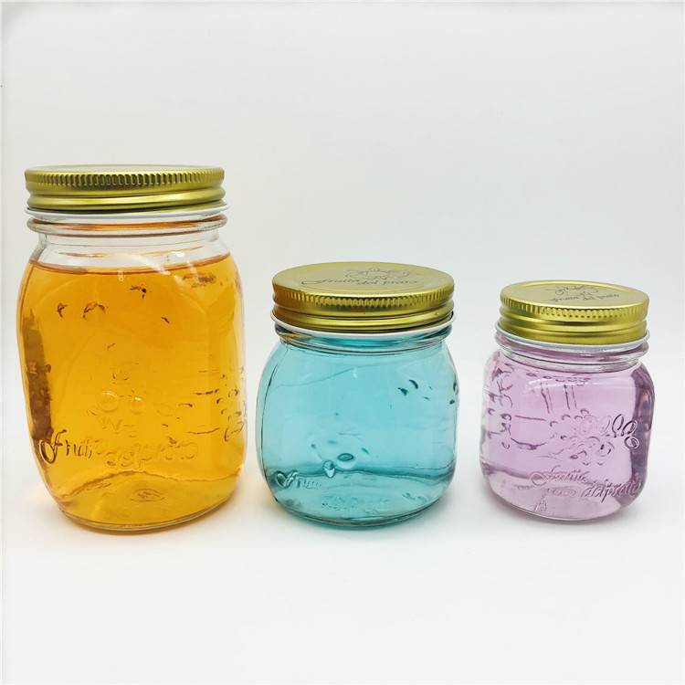 Sealed glass jam jar for honey pickles