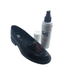 Spray refrescante para lustrar zapatos