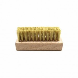 Dřevěný kartáč na čištění bot ze štětin z prasečích vlasů