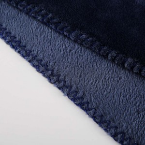 Bed Fleece Blanket Queen Size Gray 300GSM Luxury Bed Blanket Anti-Static Fuzzy Soft Blanket Microfiber