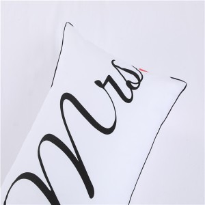 Laadukas puuvillainen tyynyliina Mr. & Mrs Print Paksu puristettu muotoilu tukee mukautettuja kokokuvioita