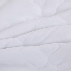 Hot Sale Air Layer Fabric Pillow Protective Cover Breathable Insulation Anti-Wrinkle Resistance