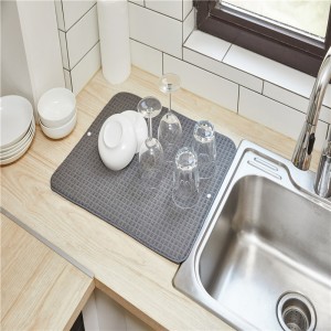 New Design Roll Up Kitchen Fast Quick Draining Under Sink Drying Mat Microfiber With Dish Drain Rack