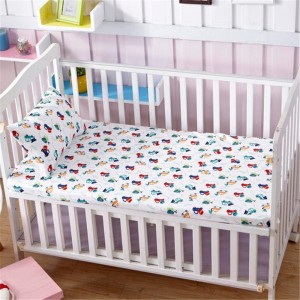Удобен и идеален цврстина на душекот, мек и дише, цврст безбедносен раб за бебешко креветче