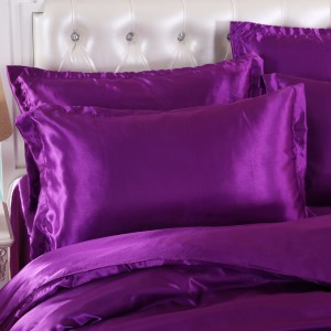 Luxuriöses, glattes Bettwäsche-Set aus 100 % Polyester-Satin-Seide