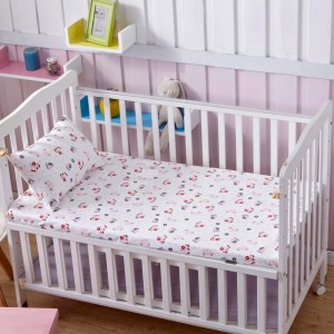 Comfortable and Ideal Mattress Firmness, Soft and Breathable, Solid Safety Edge Baby Crib Mattress