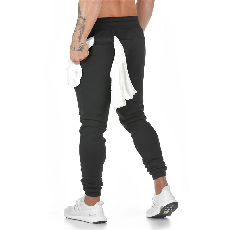 What kind of brand sports pants do you like? Is it loose or tight?