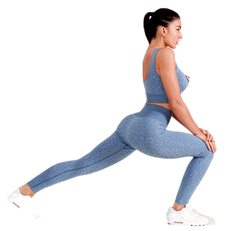 Why choose women’s yoga suit for yoga practice? Is there any different?