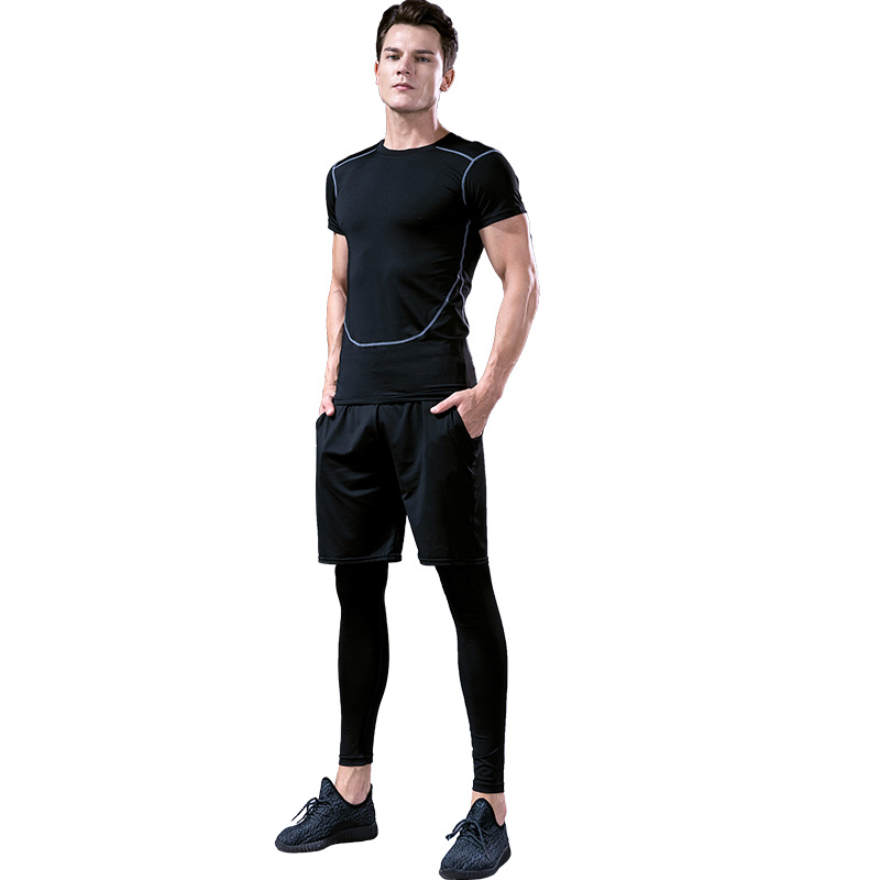 How to choose men sportswear for different sports?