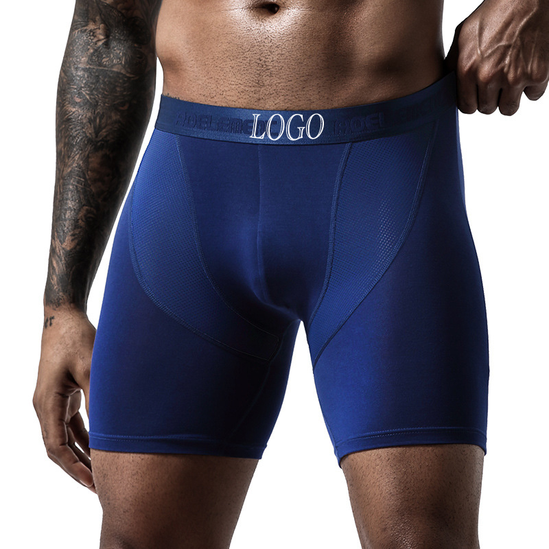 What is the difference in fabric selection between sports underwear and daily underwear?