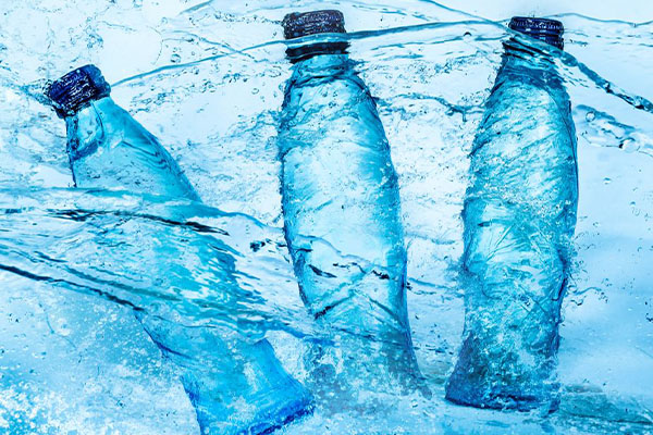 Air botol plastik