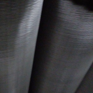 80X70 100X90 Mesh Low Carbon Mild Steel Iron Black Wire Cloth for Rubber Industries