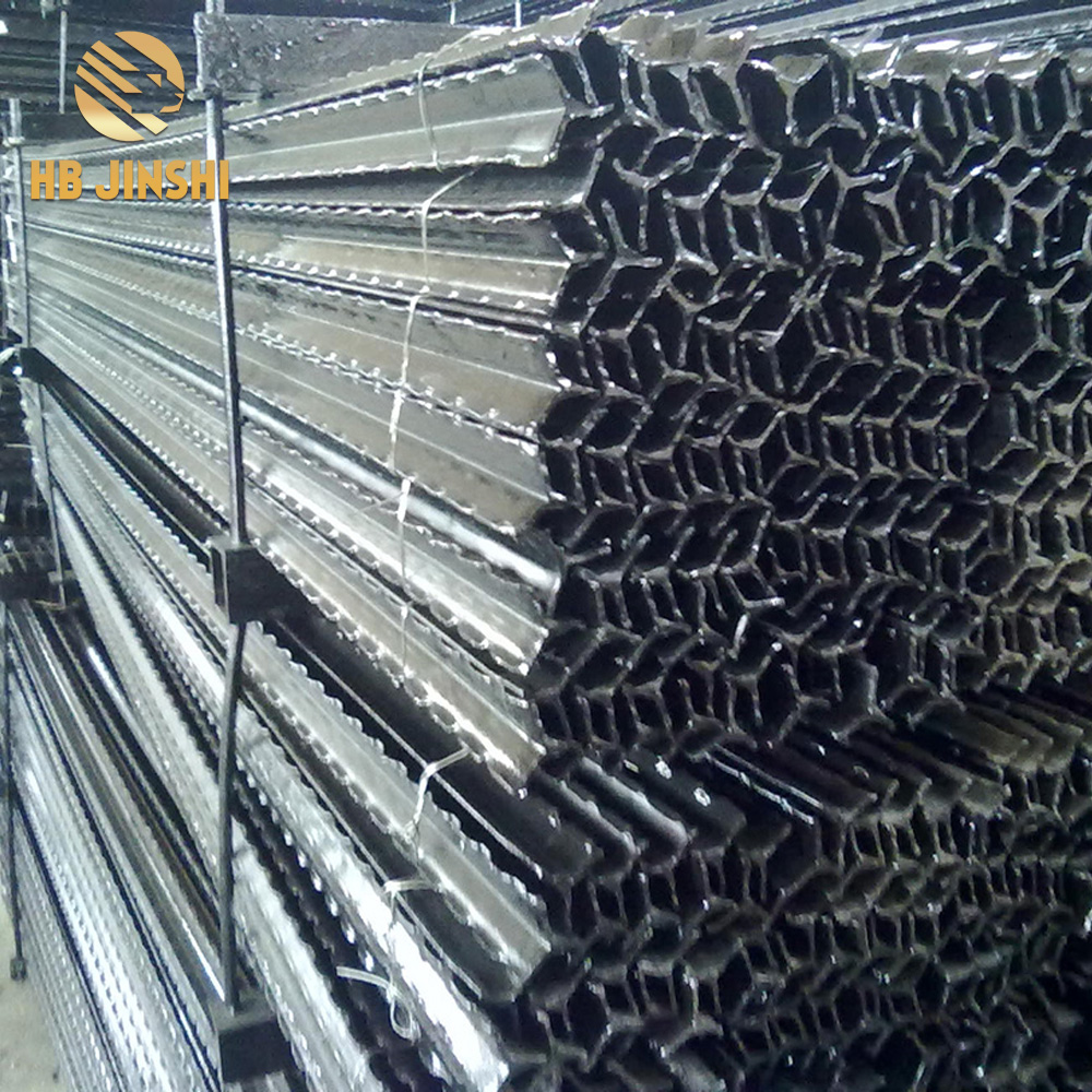 China supplier Low carbon steel Y post with holes