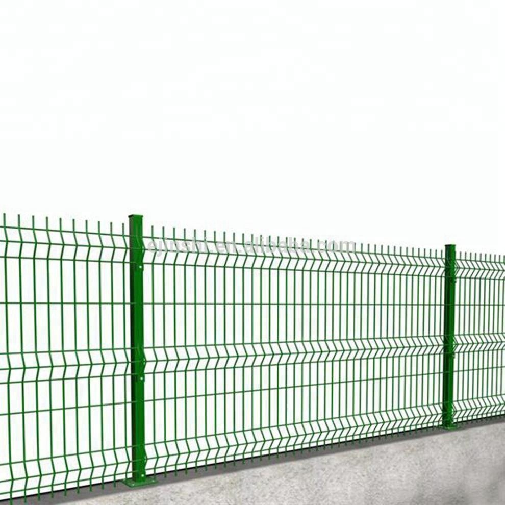 Square post welded curved wire mesh garden fence panel