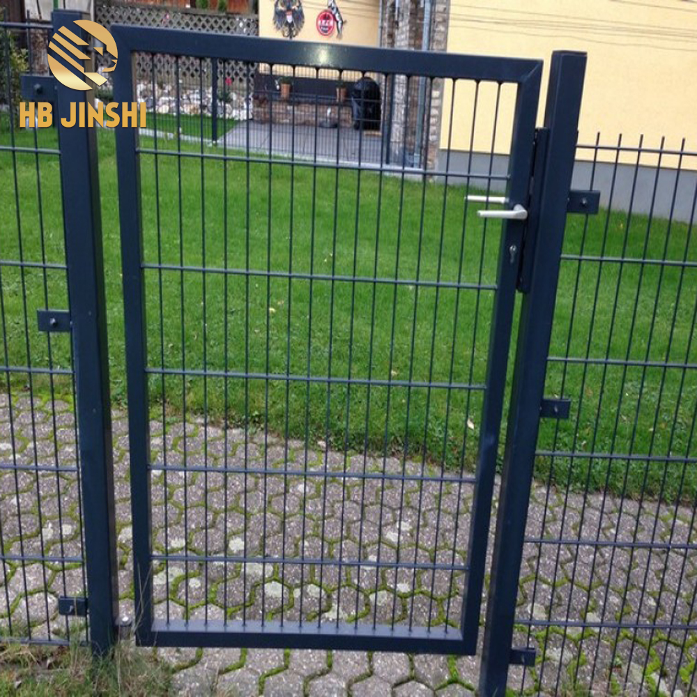 1.5m H square pipe post metal garden gate with lock for playground