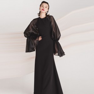 Luxe design luxe lange zwarte elegante avondjurk met bubbelmouwen