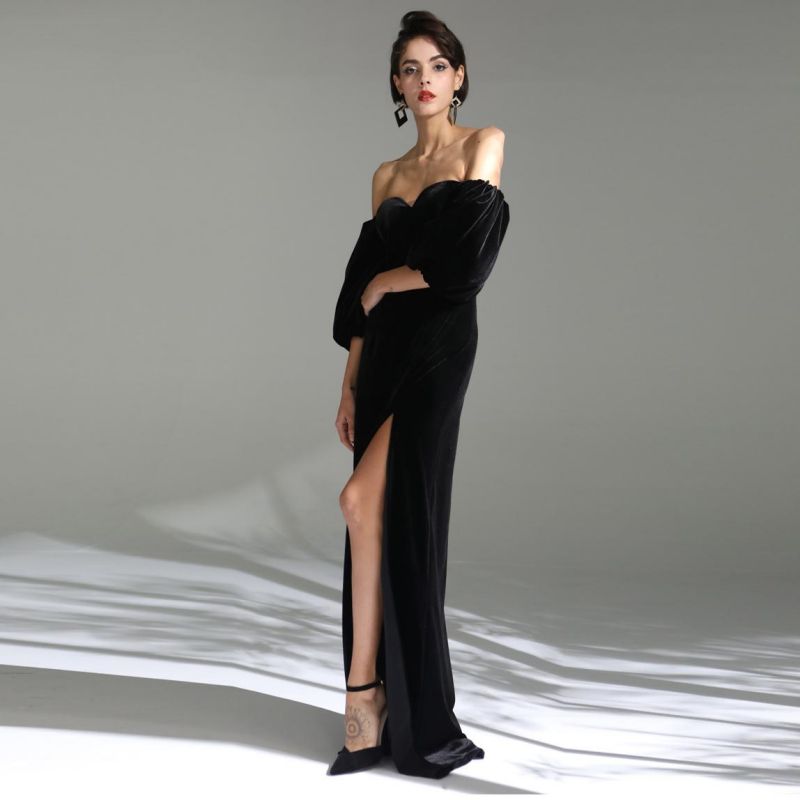 Black Simple Bubble Sleeve Velvet Long Evening Dress (1)