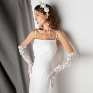 White Lace Mesh Strapless Elegant Bridal Dress