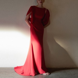 Red Trailing Luxury Bridal French Simple Morning Gown