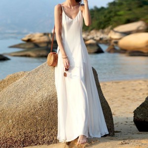 White Beach Travel Holiday Cami Dress