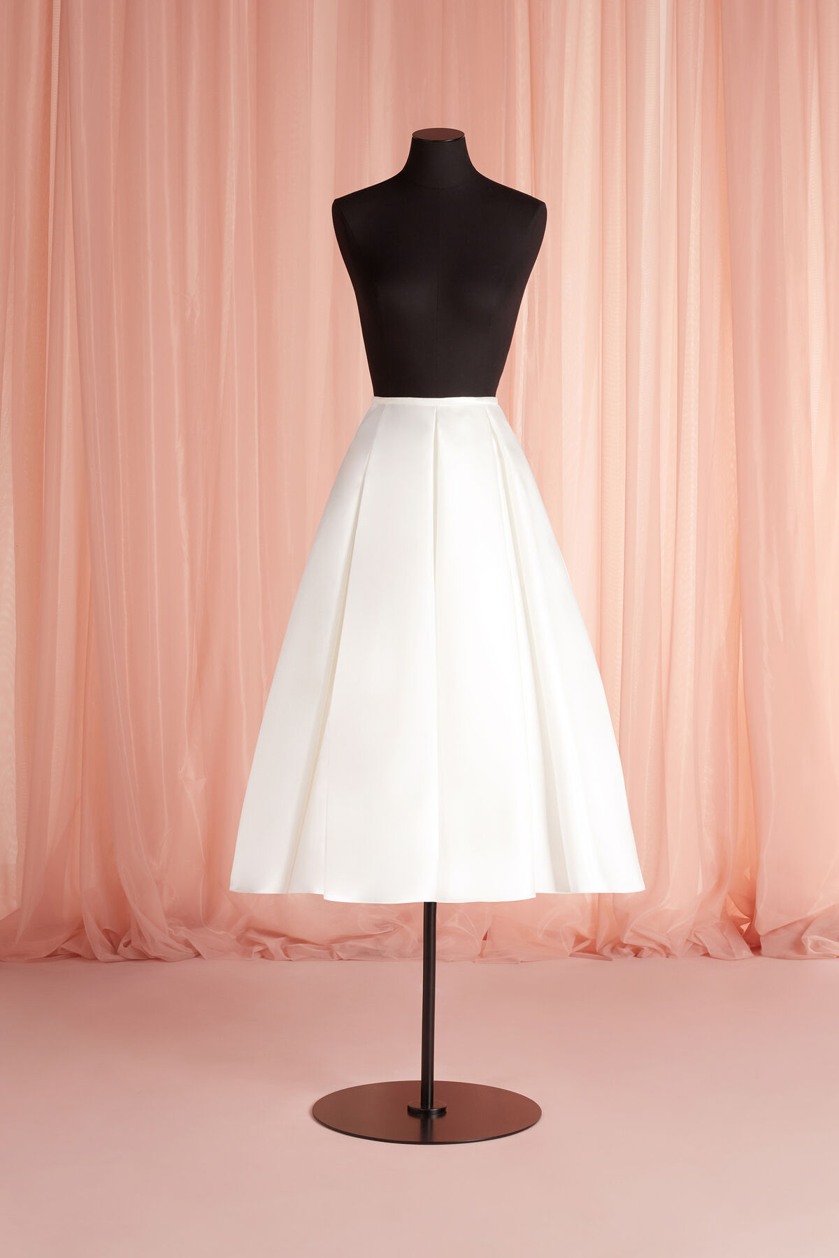 Auschalink Custom White Skirt