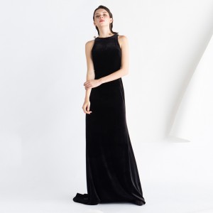 Черное бархатное простое сексуальное элегантное вечернее платье длиной до пола
