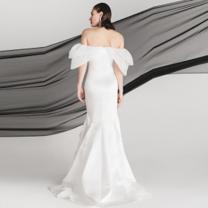 Balta nuotakos vestuvinė suknelė Elegantiška vakarinė suknelė