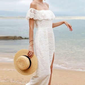 Fehér csipke üreges tengerparti fodros vállú ruha