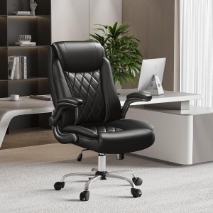 बड़ी और लंबी कार्यकारी कार्यालय कुर्सी कुंडा चमड़े से ढकी सीटें काली