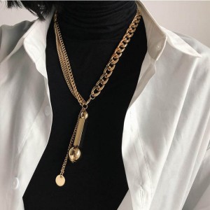 módní řetízkový náhrdelník