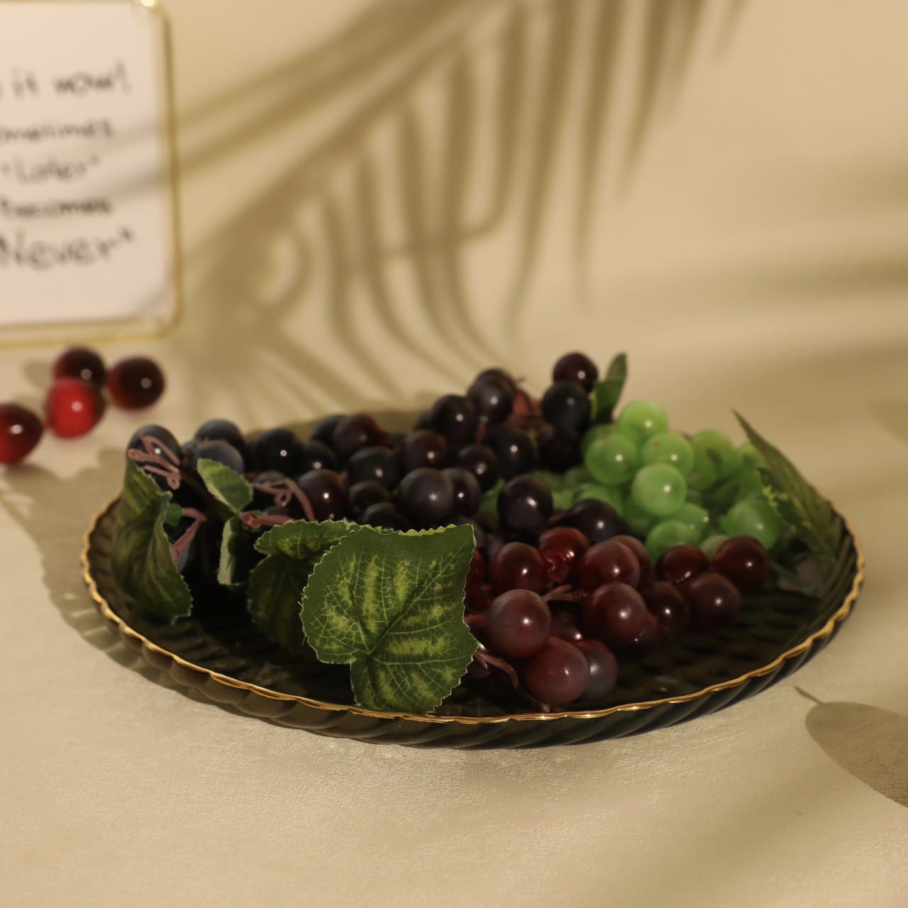 Sklenený ovocný tanier: Dokonalá kombinácia elegancie a všestrannosti