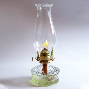 Opálově bílá ručně foukaná miska ve tvaru skleněného stínidla na lampu
