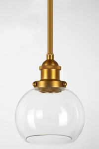 Der Lampenschirm aus Glas mit Sandmaterial