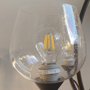 Ręcznie robiona, dmuchana, przezroczysta, specjalnie przyciemniana szklana osłona lampy