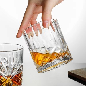 Staroświeckie szklanki do whisky do szkockiej, burbonowej i alkoholowej