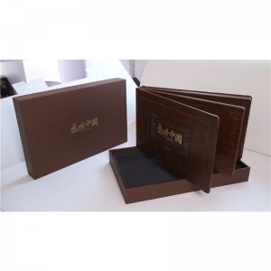Csúcskategóriás papír karton luxus ajándékdobozok PU bőr könyvvel arany- vagy ékszergyűjteményhez