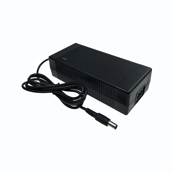 AC DC 18V 10A switching power supply adapter Featured Image