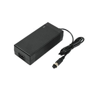 7S 24V lithium battery 29.4V 5A charger adapter