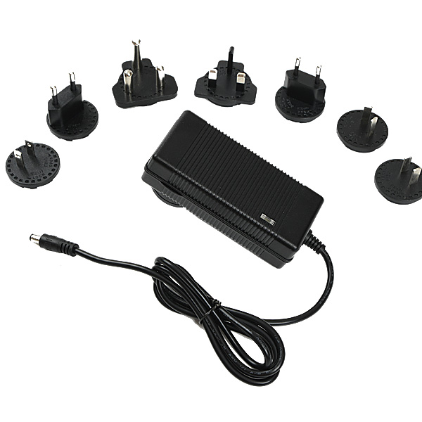 Medical adapter 12V 4A 5A interchangeable plug switching power supply IEC EN 60601 Featured Image