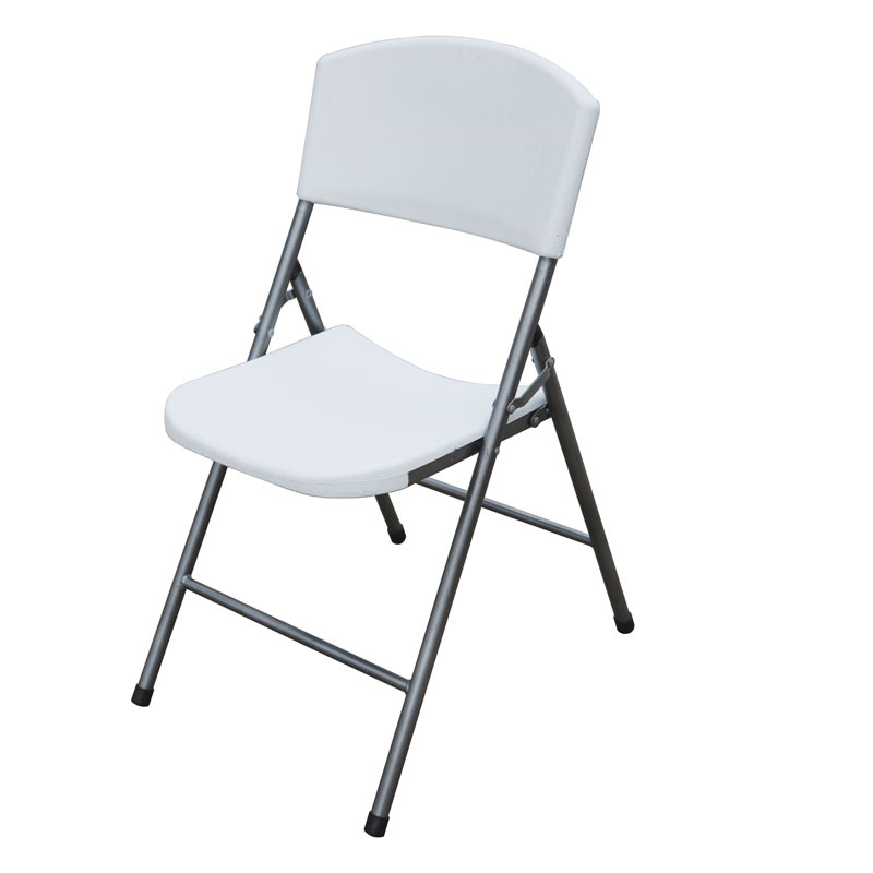 plastic-folding-chairs