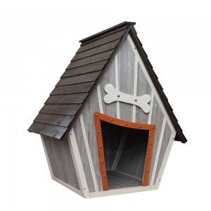 Perrera perro de madera con el ápice de tejado