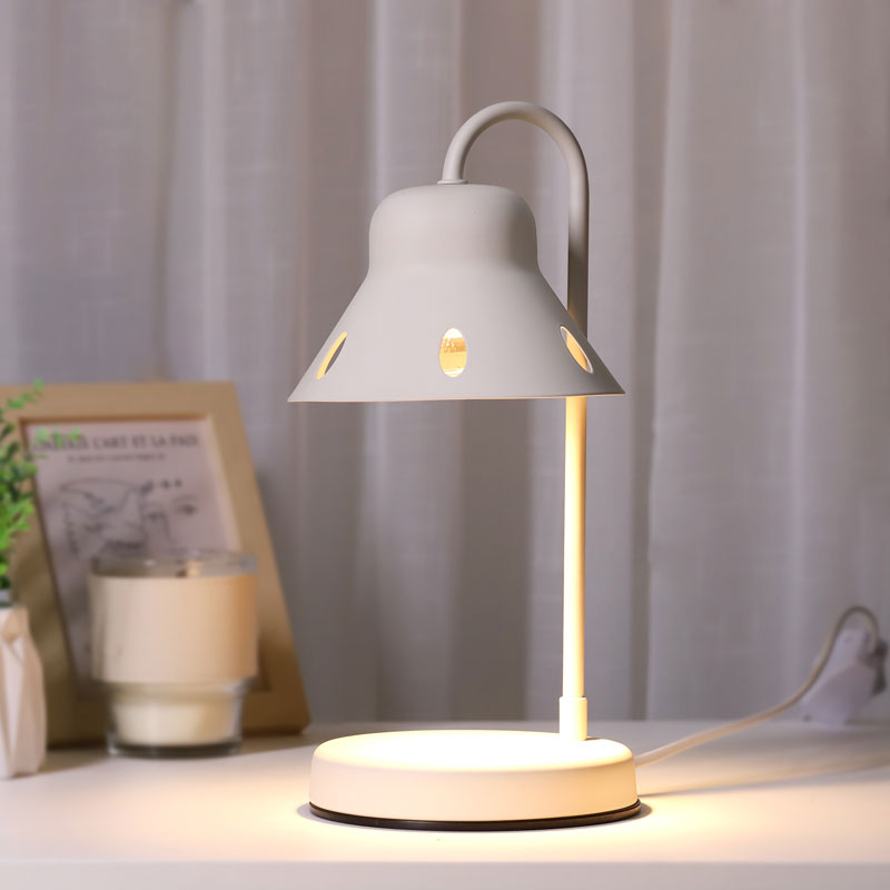 Izdubljena jeftina svjetiljka za grijanje svijeća ekskluzivnog dizajna
