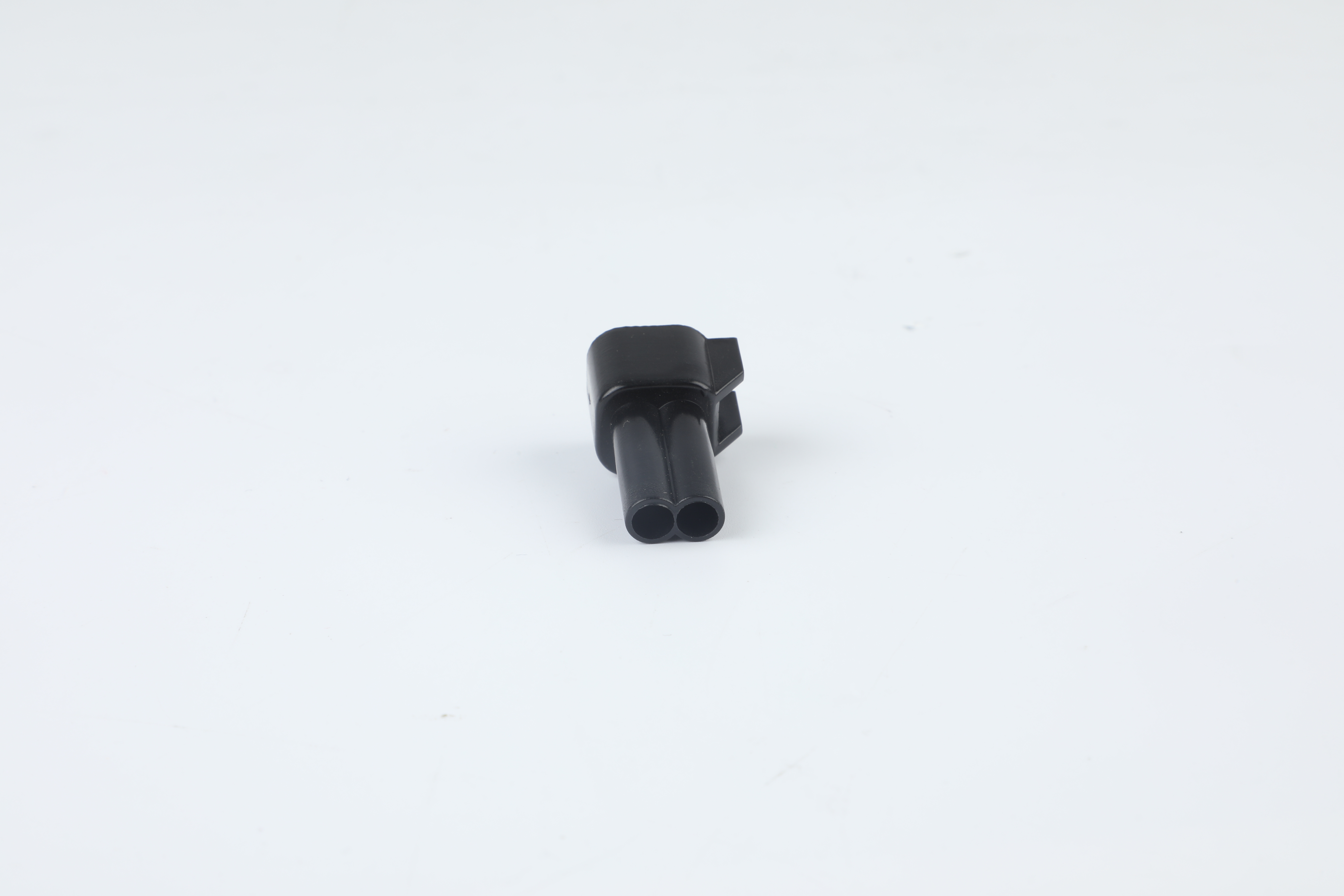 Factory direct sales DJ7022-1.5-11 black two-hole car connector