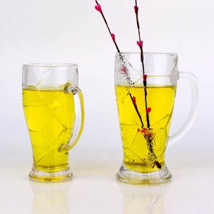 620ml 420ml funny design football design glass cups for drinking beer